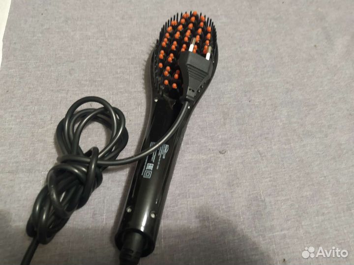 Расческа-выпрямитель