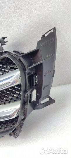 Решетка радиатора Mercedes-Benz E-Class W213