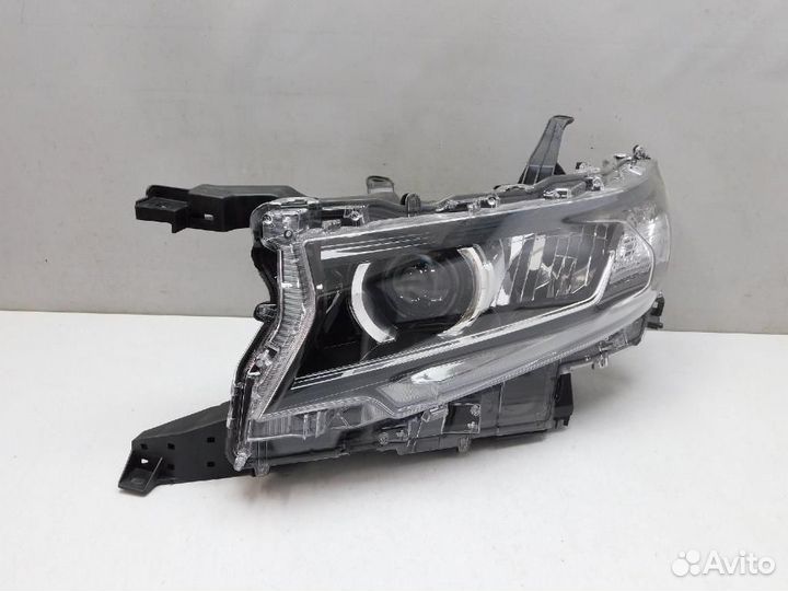 Фара левая Toyota Land Cruiser Prado