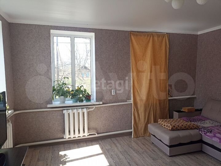 Дом 31,5 м² на участке 3,3 сот.