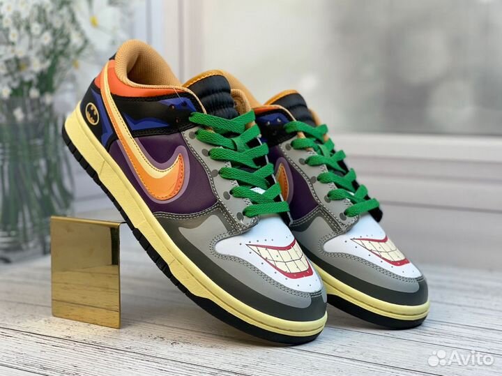 Nike sb dunk low pro Batman & Joker