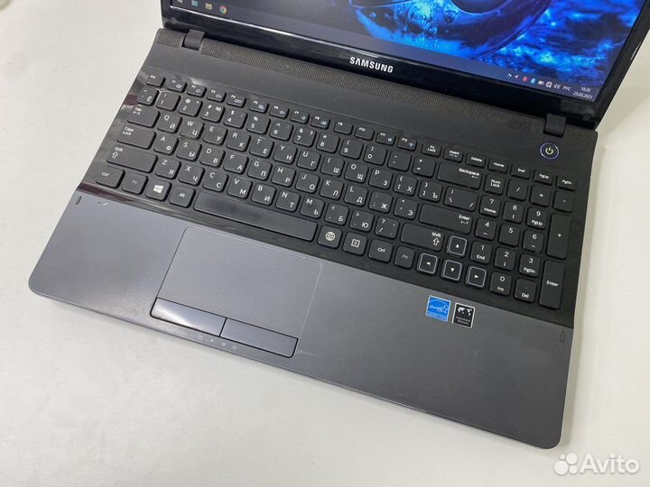 Ноутбук Samsung np350v5c