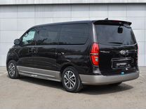 Hyundai Grand Starex 2.5 AT, 2018, 137 135 км, с пробегом, цена 3 449 000 руб.