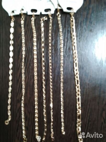 Цепи, браслеты и серьги