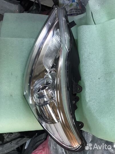 Фары Hyundai Equus Хендай Екус ксенон