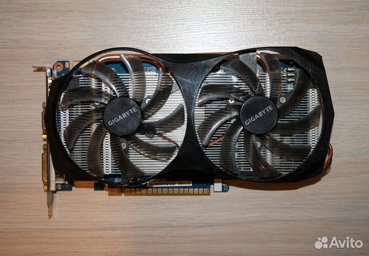 Видеокарта gigabyte GTX 550 Ti WindForce 2X