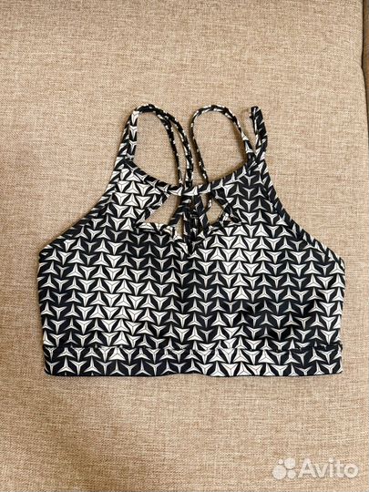 Топ спортивный Victoria Secret