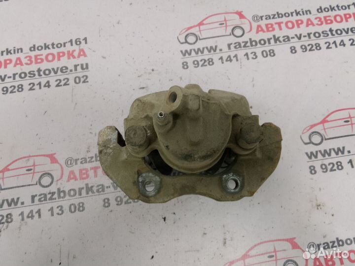 Суппорт передний левый Mazda 3 BK