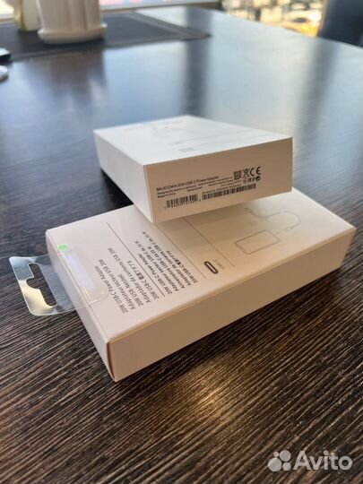Зарядное устройство на iPhone 20w