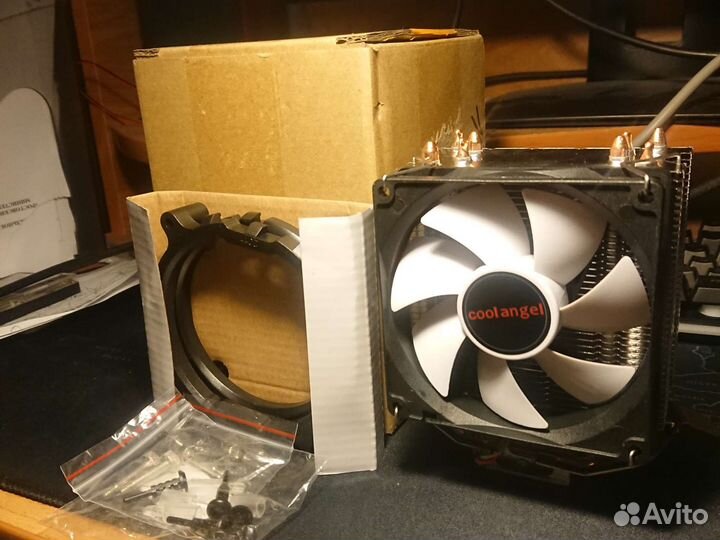 Кулер для процессора 4 трубки новый
