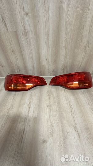 Задние фонари Audi Q7