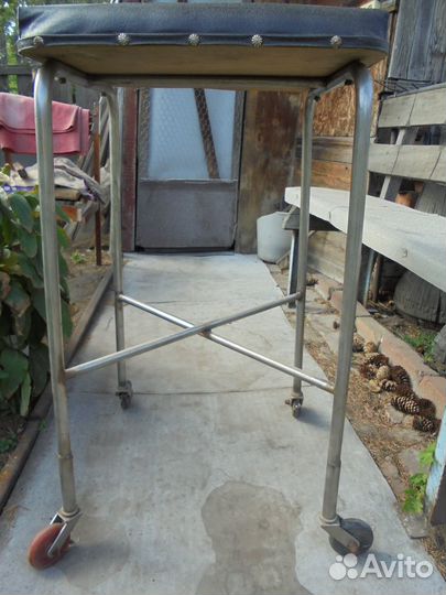 Столики для детей инвалидов