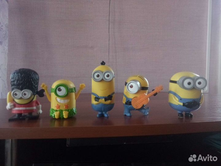 Миньоны фигурки из Макдональдс