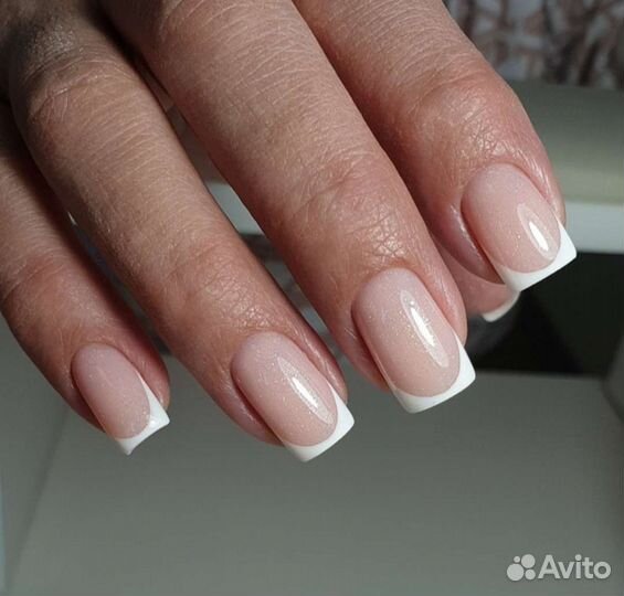 Маникюр и наращивание ногтей