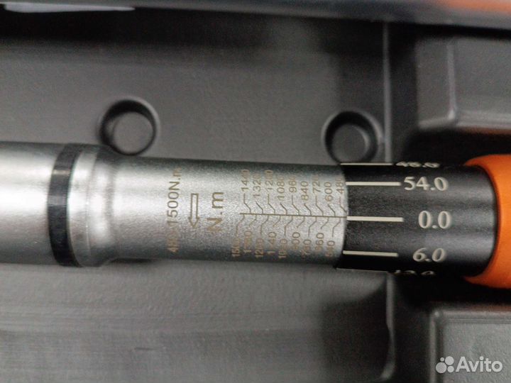 Динамометрический ключ 480-1500 нм с поверкой