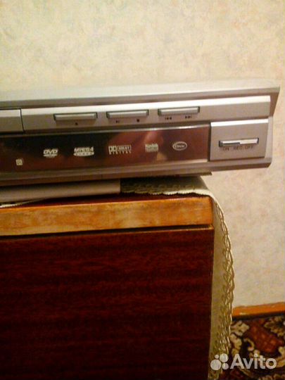 DVD recorder Elenberg 610