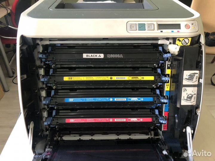 Цветной лазерный принтер HP