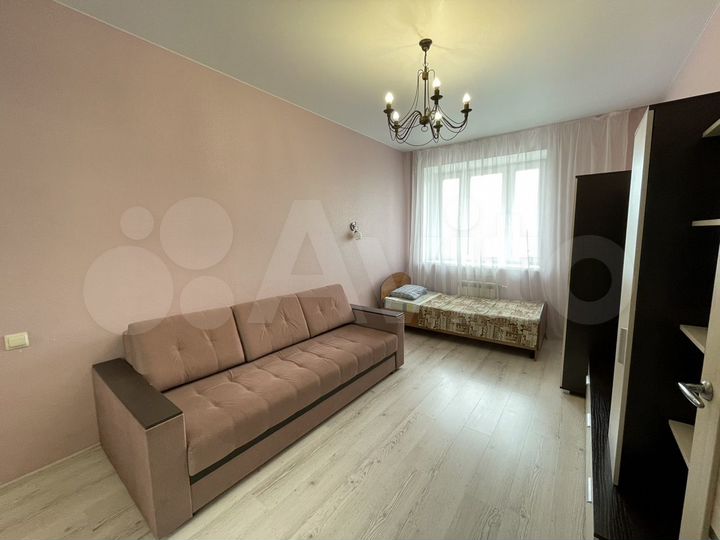 2-к. квартира, 65 м², 8/11 эт.