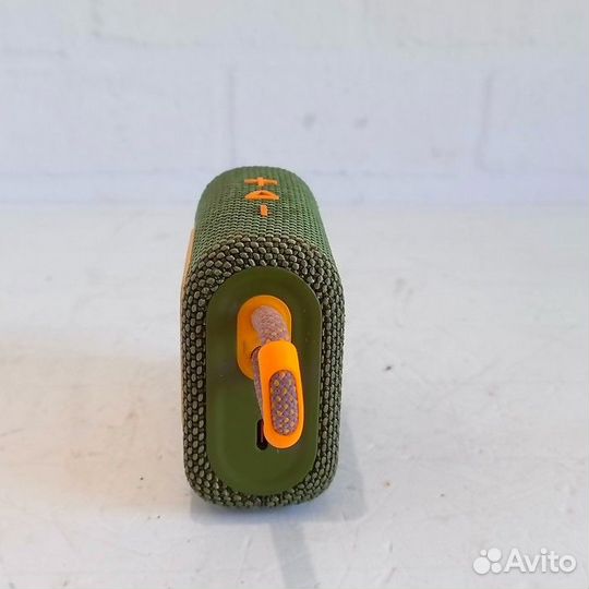 Портативная колонка JBL GO3
