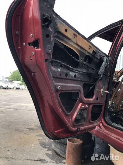 Заднее крыло LADA Kalina 1