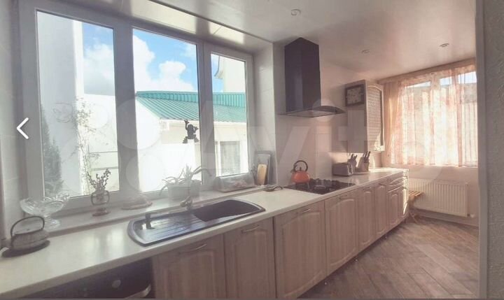 Дом 96 м² на участке 2,2 сот.