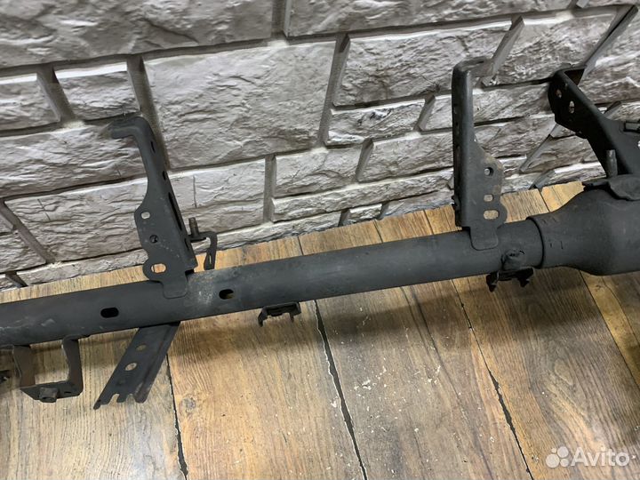 Toyota RAV 4 Усилитель торпедо