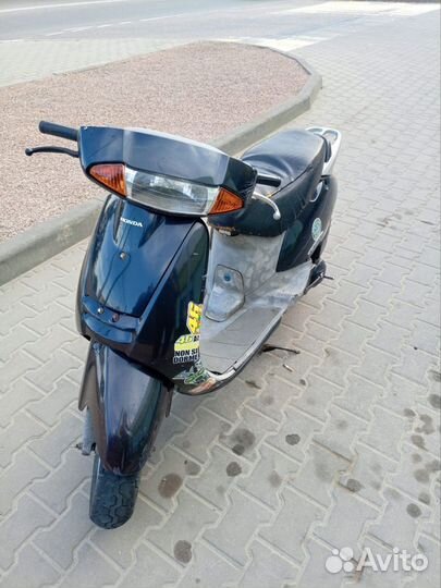 Скутер honda lead 100