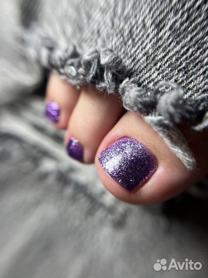 Маникюр и педикюр с покрытием