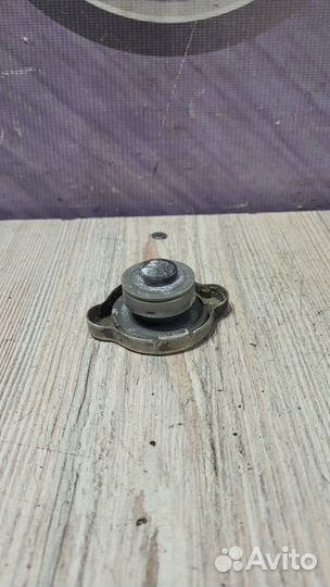 Крышка радиатора Nissan teana J32