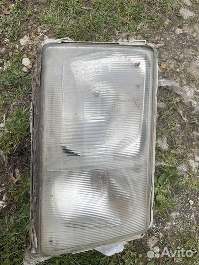 Правая фара w124