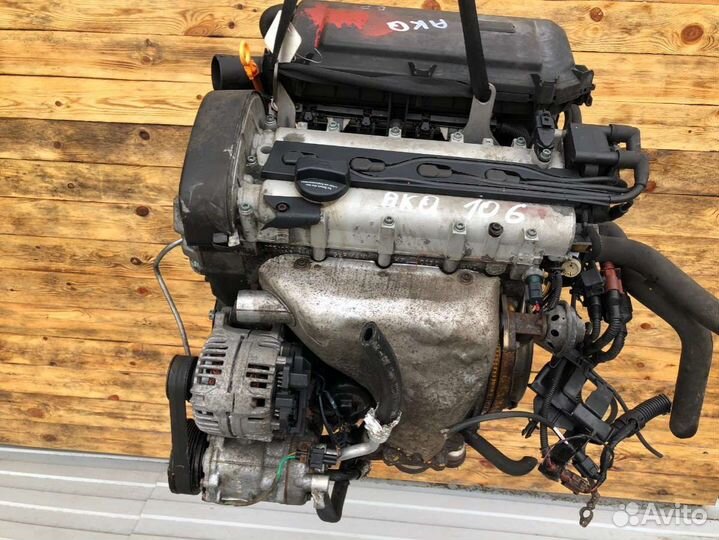 Двигатель AKQ volkswagen golf 4 1.4 Бензин