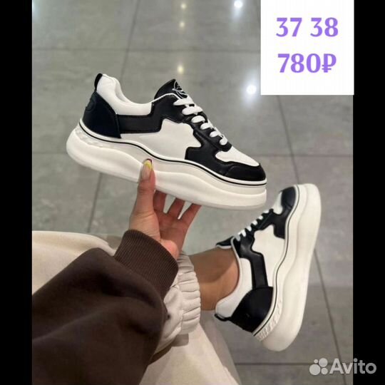 Кроссовки женские в ассортименте 36-37-38-39