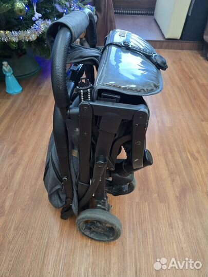 Коляска детская легкая