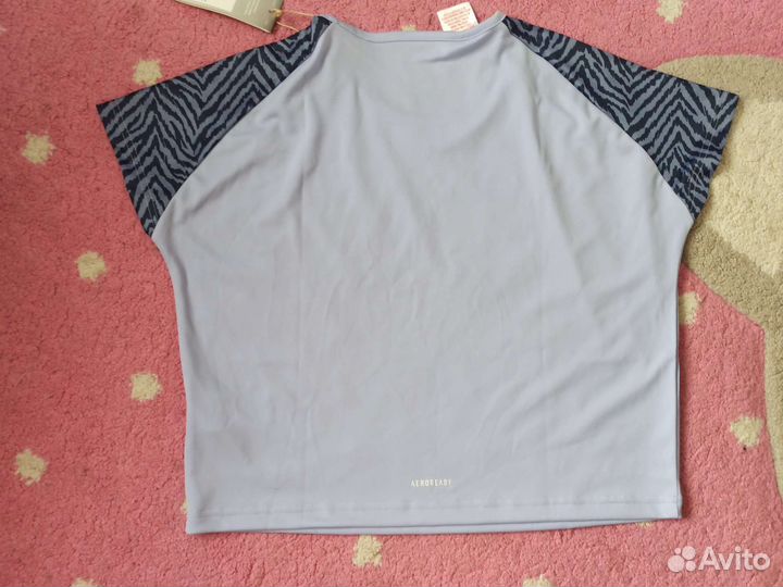 Спортивный костюм adidas