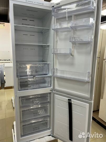 Холодильник Samsung RB 37A5000WW