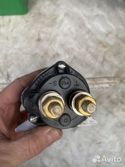 Выключатель массы 24 в