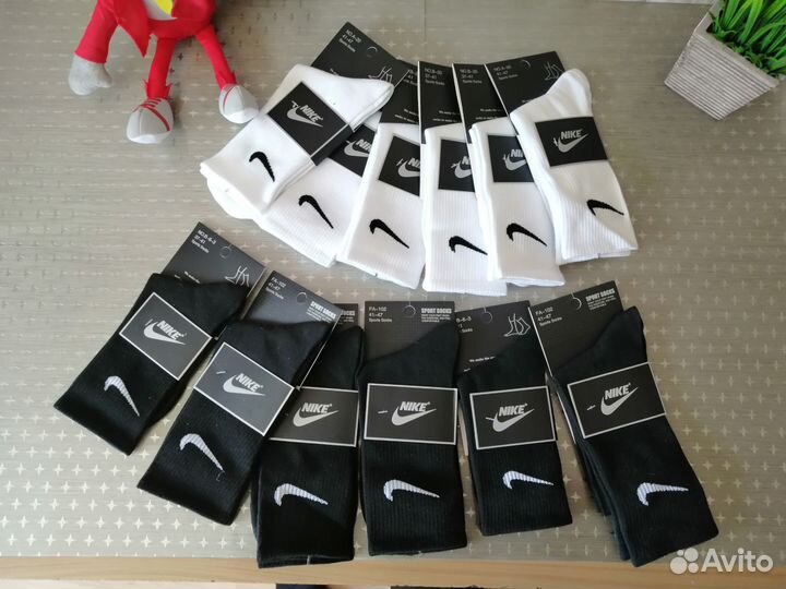 Носки Nike высокие