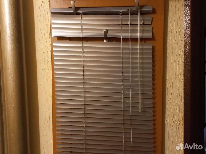Жалюзи горизонтальные алюминиевые