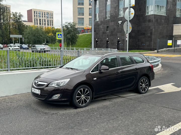 Рассрочка Opel Astra и другие авто