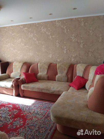 Продам угловой диван и кресло кровать б/у