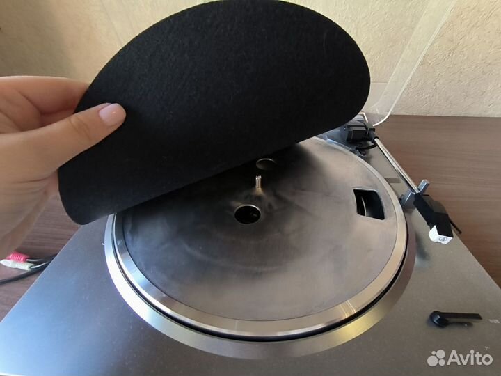 Проигрыватель винила audio technica AT-lp60