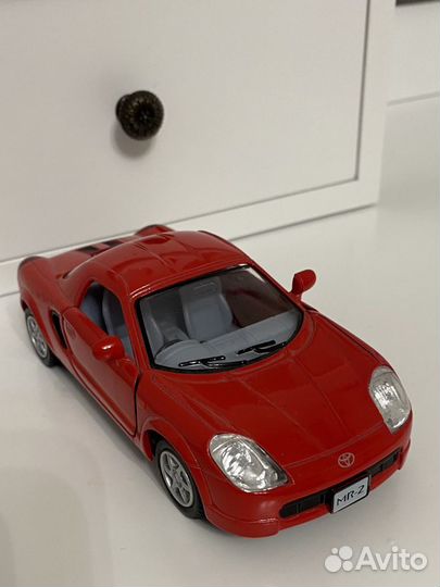 Миниатюра toyota MR-2
