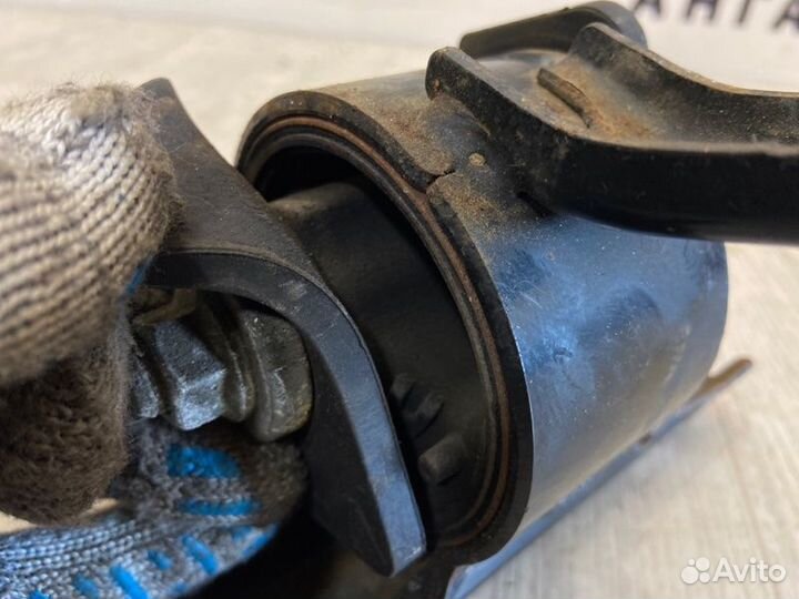 Опора (подушка) правая Mitsubishi Lancer 10 CX2A