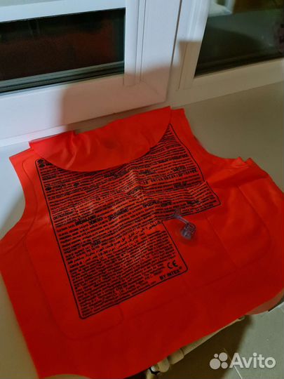 Спасательный жилет для детей