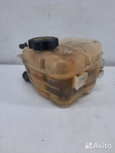 Бачок расширительный Chevrolet Orlando внедорожник