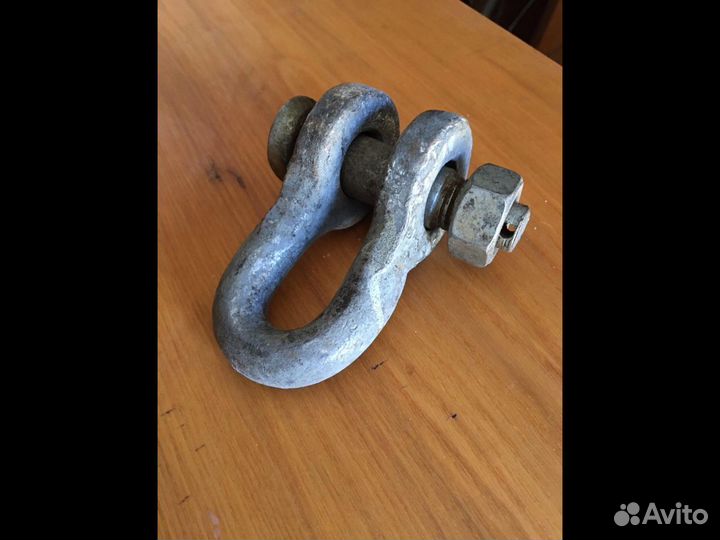 Буксирная серьга для Джипа