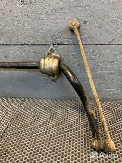 Стабилизатор поперечной устойчивости передний Bmw