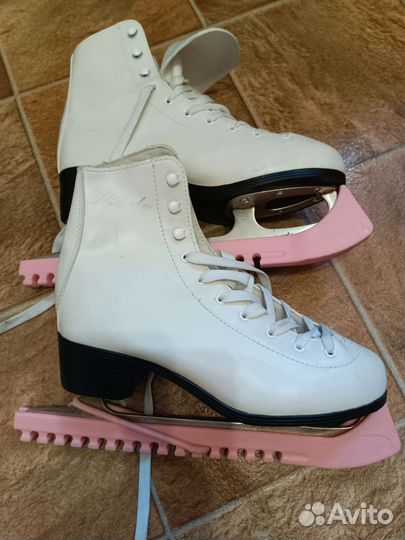 Коньки женские