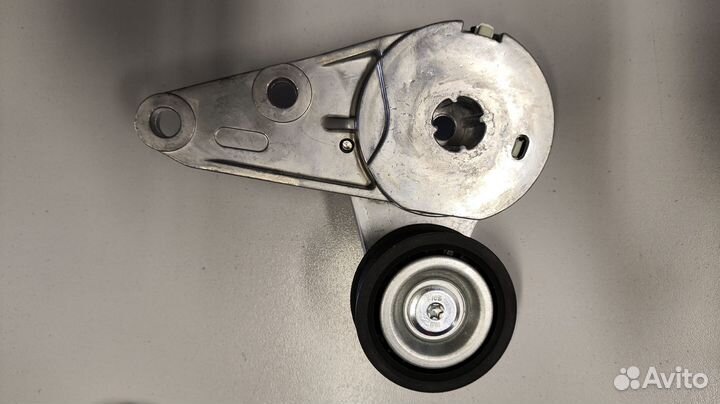 Ford 1685618 1800558 Натяжитель ремня volvo