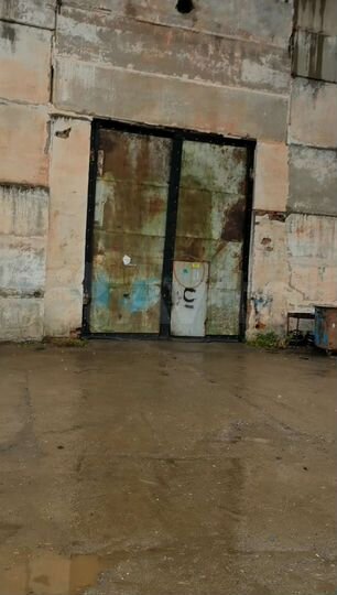 Склад, гараж, цех 805 м²